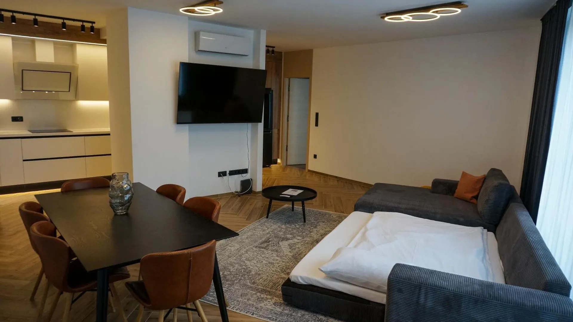 Mt Suites Budapest Apartment